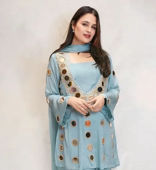 क्या 'द 50' में युविका चौधरी का आत्मविश्वास भरा आगाज दर्शकों को प्रभावित करेगा?