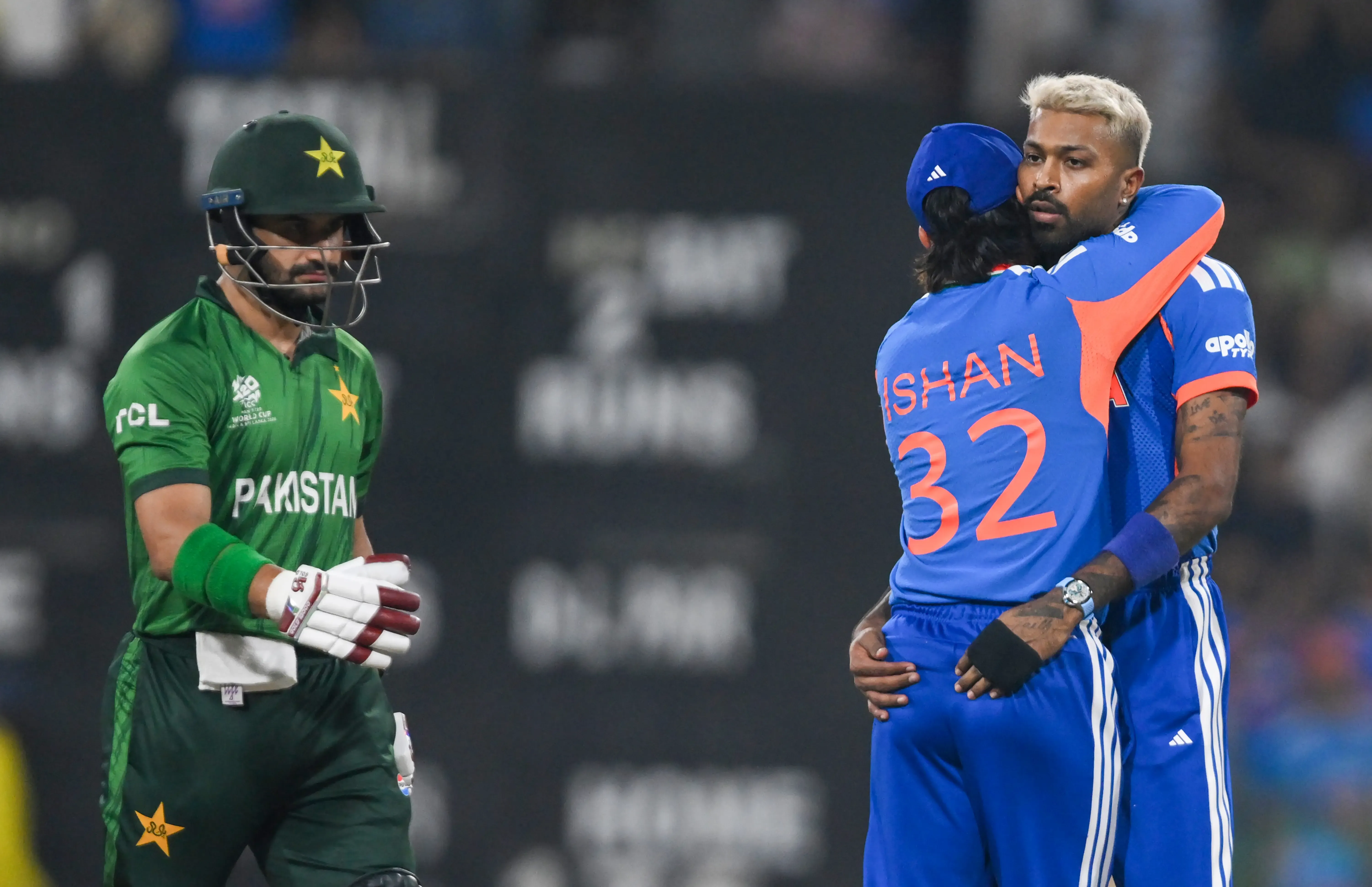 Did Waqar Younis Blame Tactical Errors for Pakistan's Defeat Against India?