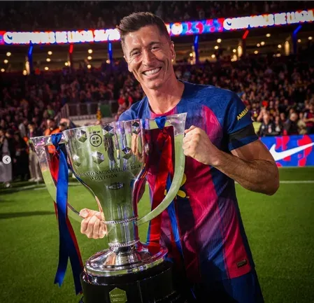 Robert Lewandowski confirms Barcelona exit after 119 goals in 4 seasons