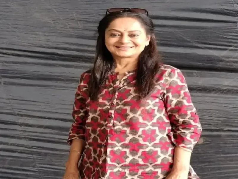 क्या 'द राजा साहब' के ट्रेलर लॉन्च पर जरीना वहाब ने हिंदी सिनेमा में आई नीरसता पर बात की?