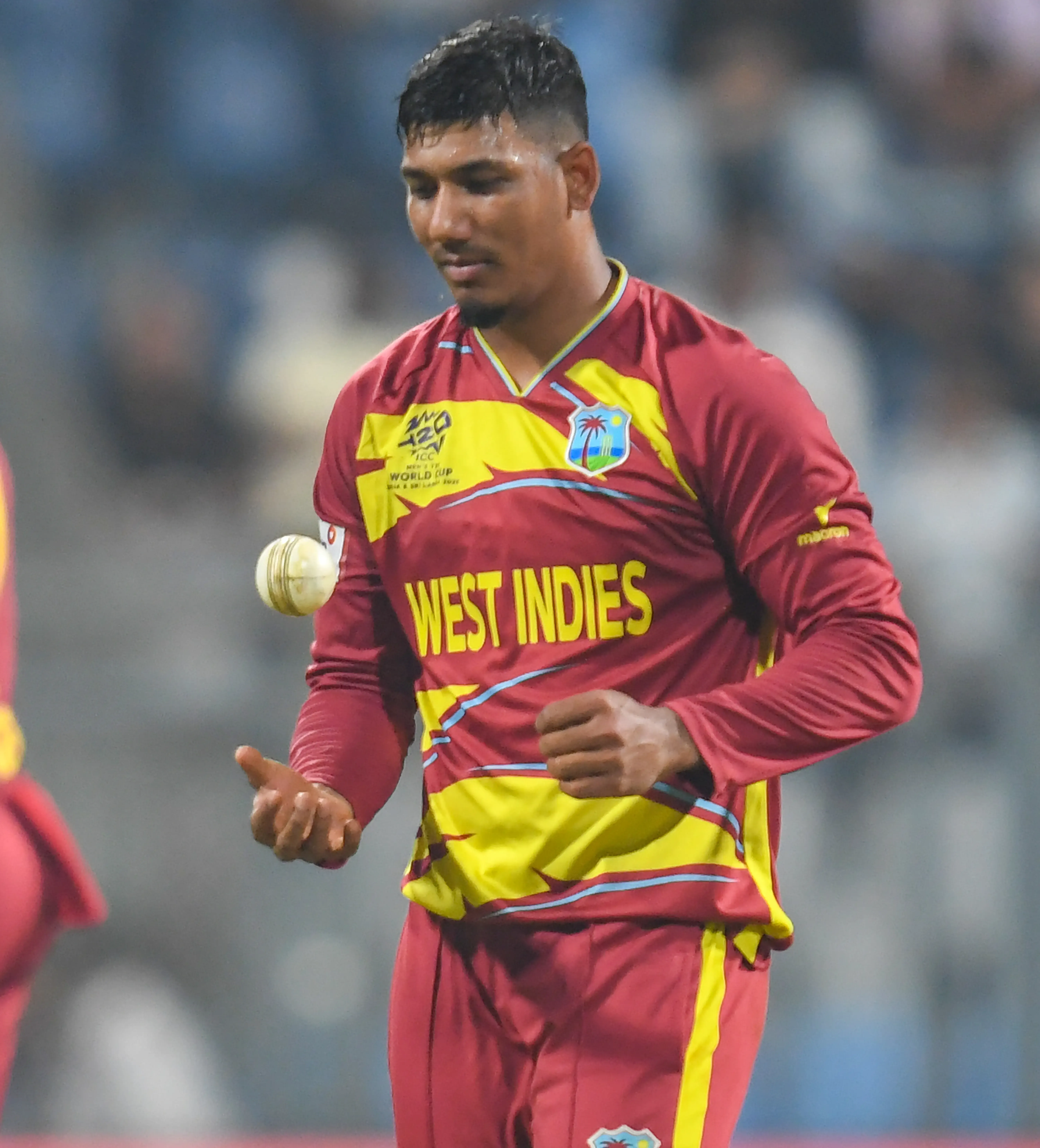 Du Plessis Lauds Tactical Brilliance of Motie & Hosein in West Indies' Victory Over Zimbabwe