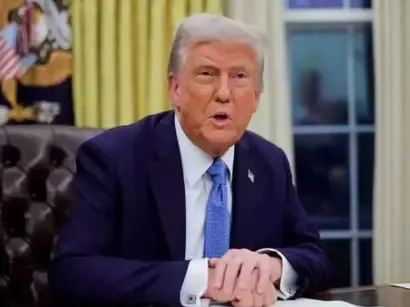 Trump Holds Steady on 'Reciprocal Tariffs' Amid Market Decline