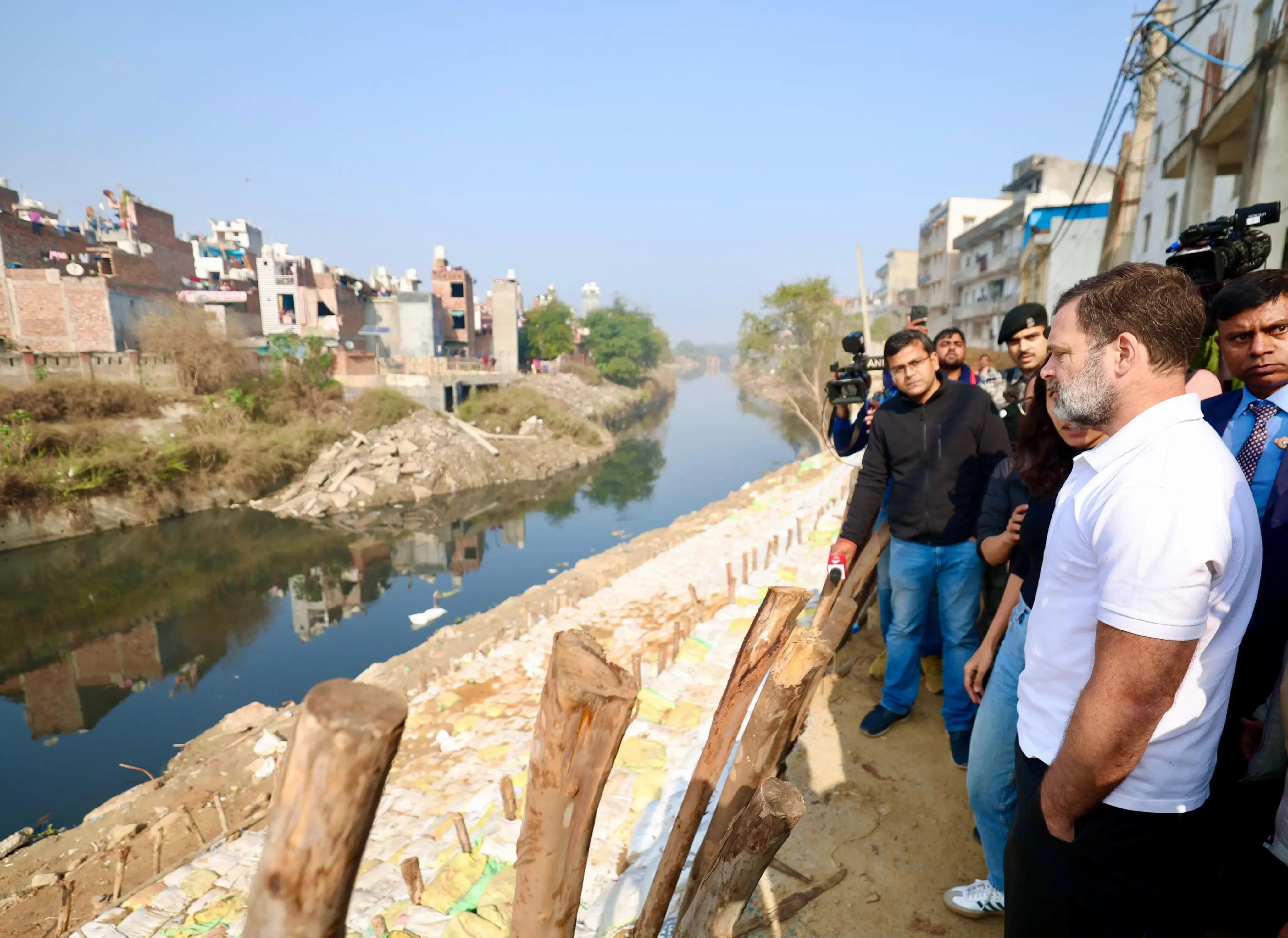 Rahul Gandhi Mocks AAP's Governance in Delhi