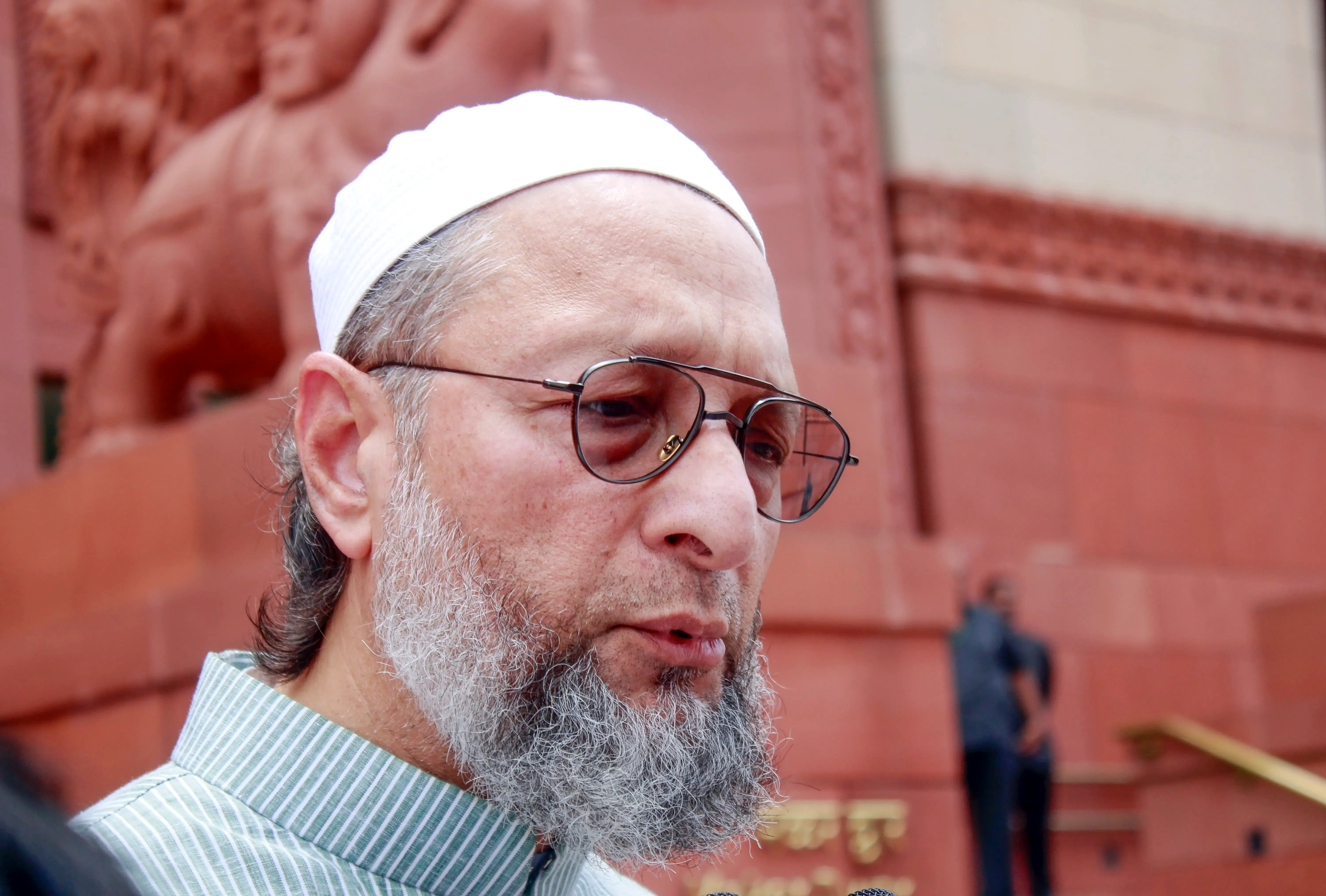 Is This Terrorism or Something Else? Owaisi Reacts to Dr Umar's Suicide Bombing Video