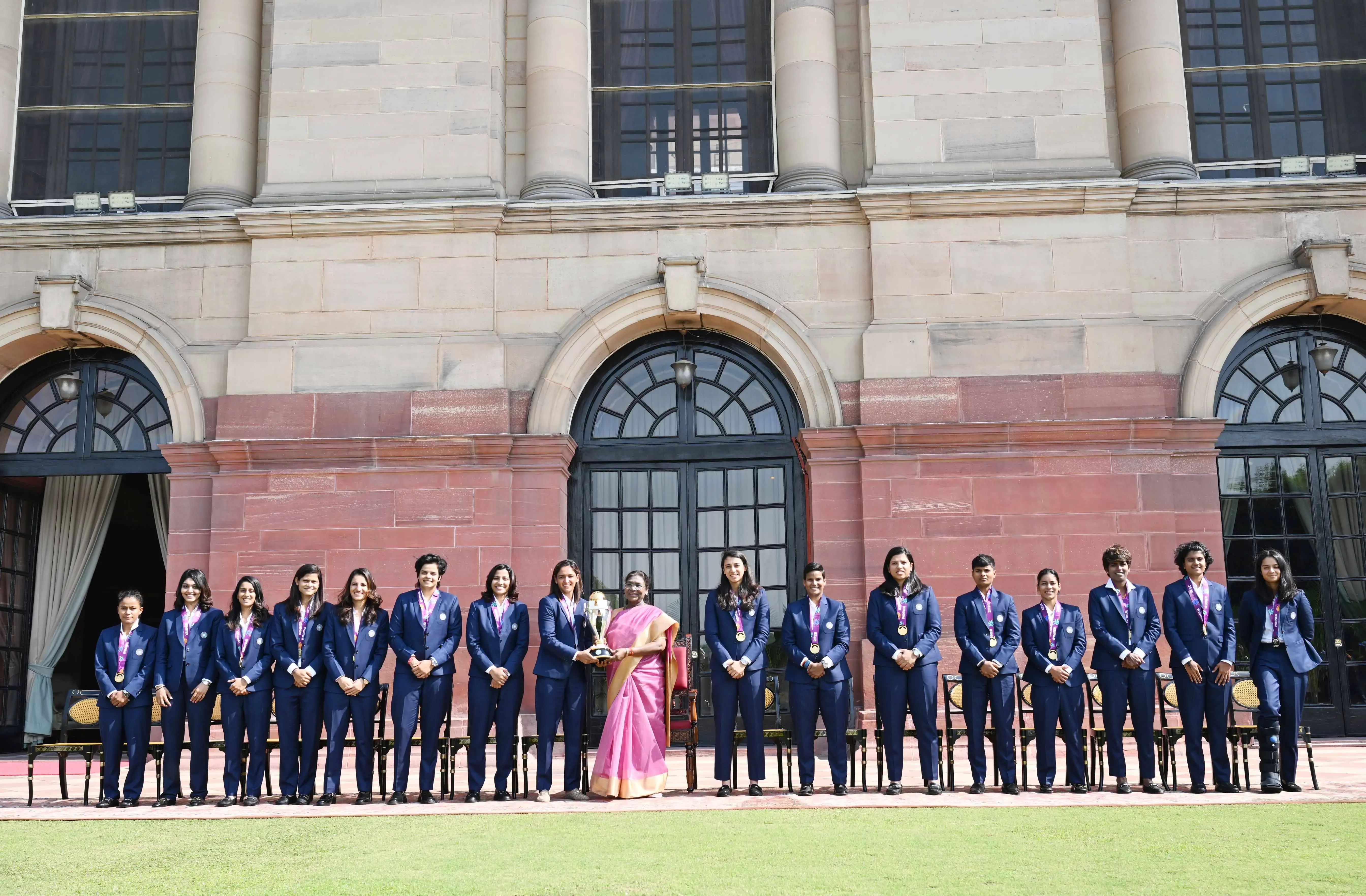 Does This Team Truly Reflect India? President Murmu on Meeting Women’s WC Winners