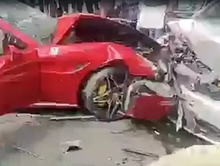 What Happened When a Ferrari Went Out of Control in Hyderabad?