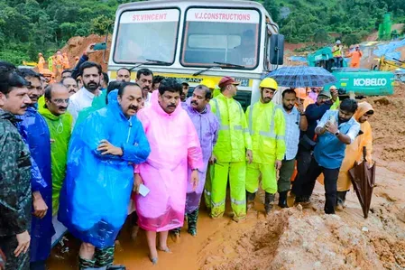 Kerala floods: 3 dead, thousands displaced as rain batters Pathanamthitta, Idukki