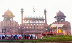 15 अगस्त: भारत समेत 4 और देश मनाते हैं आज़ादी का जश्न — लिकटेंस्टीन से बहरीन तक की कहानी