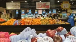 चीन में उपभोक्ता वस्तुओं की कुल खुदरा बिक्री में बढ़ोतरी