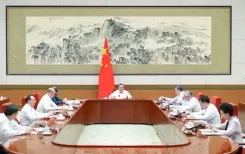 चीनी प्रधानमंत्री ली छ्यांग ने सेवा व्यापार के गुणवत्ता विकास पर जोर दिया