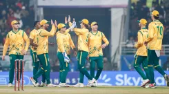 How Did De Kock and Baartman Propel South Africa to a 51-Run Victory Over India in the 2nd T20I?