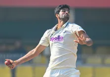 How Did Jadeja and Sundar Shine as South Africa Reaches 107/3 at Tea?