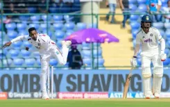 2nd Test: Surprising that India went back to bowl, wicket still very good to bat, says Pierre