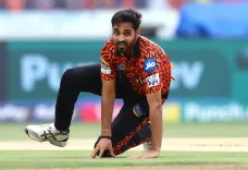 आईपीएल में 10 या उससे अधिक 'मेडन ओवर' फेंकने वाले 4 गेंदबाज