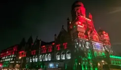 79वां स्वतंत्रता दिवस : मुंबई से बनारस तक तिरंगे की रोशनी से जगमगाए ऐतिहासिक स्थल