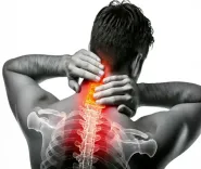 क्या गर्दन का दर्द शरीर का संतुलन हिला सकता है? एक्सरसाइज से मिलेगा मिनटों में आराम