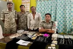 जमशेदपुर से लूटा गया डेढ़ करोड़ का सोना 18 घंटे के अंदर बरामद, दो गिरफ्तार