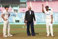 मानव सुथार की घातक गेंदबाजी, पहले दिन ऑस्ट्रेलिया ए ने 9 विकेट पर 350 रन बनाए 