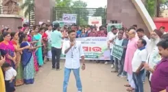 ओडिशा : छात्रा की मौत के बाद राज्य में आक्रोश, विरोध-प्रदर्शन 