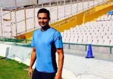 क्या वीआरवी सिंह भारतीय क्रिकेट में अपनी रफ्तार से जोश भरने वाले नैसर्गिक तेज गेंदबाज हैं?