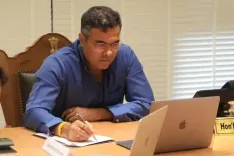 दिल्ली में बाढ़ की आशंका पर एक्शन मोड में मंत्री प्रवेश वर्मा, डीएम के साथ की बैठक