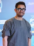 Aamir Khan on meeting Dharmendra: 'His hand felt like a shovel'