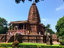 क्या छठ पर्व पर सूर्य की उपासना होती है? जानें देश के प्रसिद्ध सूर्य मंदिरों के बारे में