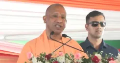 सीएम योगी का कांग्रेस-सपा पर प्रहार: 'आस्था पर हमला करने वाले अब आस्थावान बनने का ढोंग कर रहे'