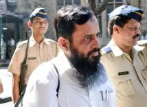 आतंकी मामलों के आरोपी साकिब नाचन का शव पैतृक गांव पहुंचा, कड़ी सुरक्षा के बीच बोरीवली में किया जाएगा सुपुर्द-ए-खाक