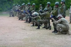 आतंकवादी ठिकाने नष्ट करने व हाईजैक बस को छुड़ाने का सैन्य अभ्यास