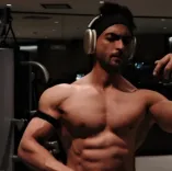 Aayush Sharma stays fit across 5 cities, 3 time zones in 2 months