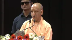 योगी ने लॉन्च की 'अहिल्याबाई मातृशक्ति यात्रा योजना', 60+ महिलाओं को UP रोडवेज में मुफ्त सफर; सपा पर तीखा प्रहार