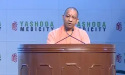 क्या अब यूपी के लोगों को इलाज के लिए दिल्ली में भटकना नहीं पड़ेगा? : सीएम योगी