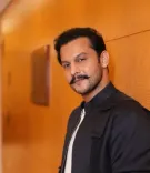 आदिनाथ एम. कोठारे और उर्मिला कानेटकर कोठारे का 15 साल बाद अलगाव, बेटी जिजा की परवरिश साथ करेंगे