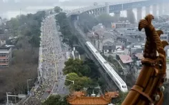 वुहान मैराथन में अफ्रीकी एथलीटों का अद्भुत प्रदर्शन