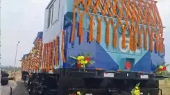 अफ्रीकी देश गिनी में दौड़ेगा बिहार में बना रेल इंजन, पीएम मोदी ने हरी झंडी दिखाकर रवाना किया