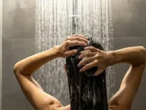 वात, कफ और पित्त की समस्याओं के लिए स्नान का सही पानी जानें