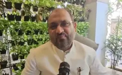 Is Age a Disadvantage for Kharge and Is Rahul Failing to Lead? Insights from Moquim After His Congress Expulsion