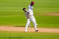 अहमदाबाद टेस्ट: भारत की पकड़ मजबूत, जीत के लिए सिर्फ 5 विकेट की दरकार