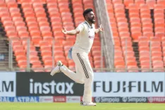 क्या अहमदाबाद टेस्ट में मोहम्मद सिराज ने 7 विकेट लेकर भारत की जीत में अहम भूमिका निभाई?