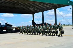 तेजस मार्क 1ए का इंतज़ार जारी, पर IAF के पायलट पूरी तरह तैयार — पहले बैच की ट्रेनिंग पूरी