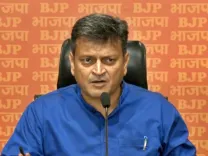 Did Ajay Alok Just Mock Tejashwi Yadav for Being a Dropout?