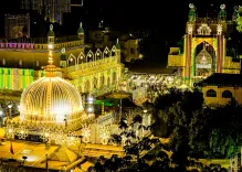 Is there a Shiva Temple within the Ajmer Dargah complex?