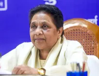 आकाश आनंद की BSP वापसी पर मायावती की सफाई: 'चार बार निकाला' वाली खबर भ्रामक