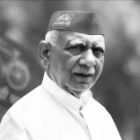 Akhilesh Yadav mourns death of SP's former Salempur MLA Suresh Yadav