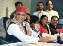 अखिलेश यादव का 53वें जन्मदिन पर BJP पर हमला: 'नेशन फर्स्ट नहीं, डोनेशन फर्स्ट'