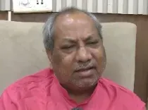 यूपी चुनाव से पहले अखिलेश यादव पर एनडीए का पलटवार, 'सपा ने मान ली हार' — BJP, निषाद पार्टी का तंज