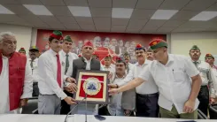 Akhilesh Yadav pays tribute on Kargil Vijay Diwas