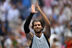 Alcaraz defends Japan Open title in Tokyo, first since 1994
