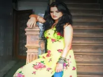 सिंगर सोना महापात्रा ने आलिया भट्ट का समर्थन किया, बॉलीवुड अवार्ड शो की सच्चाई पर उठाए सवाल